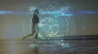 Güneş doğarken sörf yapan ve holografik veri ızgarası teknolojisini harekete geçiren bir kadın. Gelecek, teknoloji, yenilik, dijital, arayüz, güçlendirme, fitness