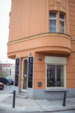 Kentte bir kafe inşa ediliyor.