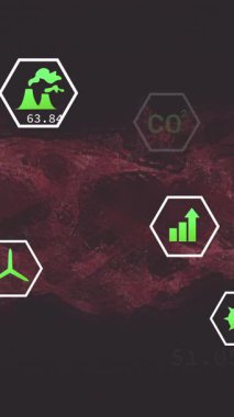 Kırmızı dijital okul geçmişinde kod parçacıkları olan çevre simgelerinin animasyonu. Teknoloji, kodlama, sürdürülebilirlik, semboller, eğitim, yenilik