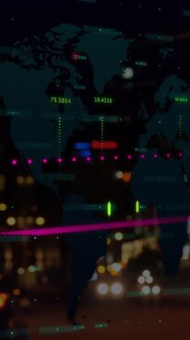 Finansal veri işleme ve şehir haritasının animasyonu. küresel gönderim, dağıtım, iş, veri işleme ve teknoloji konsepti dijital olarak oluşturulmuş video.
