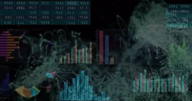 Sol kenardan çıkan duman lifleri, akışı gösteren şebekelerin üzerindeki veri tablolarını dokuyor. Soyut, veri görselleştirme, dinamik, fütüristik, dijital sanat, hareket grafikleri, hesaplama