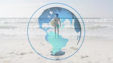 Dünya seyahat plajında dönüyor, sörfçü sarı sörf tahtasıyla öne doğru yürüyor. Astronomik, macera, keşif, sağIık, boş zaman, ufuk, manzara