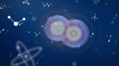 Çerçeve bir parlayan küre titreşiyor, sürüklenen küreler beyaz simgelerle moleküler akışı taklit ediyor. Fütürist, soyut, enerji, parçacıklar, dijital, bilim, canlı