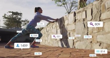 Fitness kullanıcısı alçak duvara atlıyor, nişan büyümesini gösteren animasyon ölçümleri üretiyor. Açık hava, fitness, dinamik, ilerleme, motivasyon, sağlık, aktif