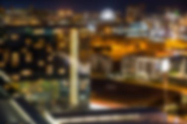 Geceleri ışıklı cityscape ufuk görüntü