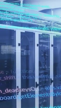 Okulda, modern teknoloji tesislerinde bulunan veri sunucularını gösteren animasyonlar. yenilik, veri merkezi, dijital, ağ, iletişim, altyapı