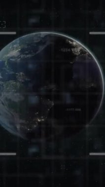 Tüm dünyada işaret ve veri işleme animasyonları. Küresel finans, iş, bağlantılar, hesaplama ve veri işleme kavramı dijital olarak oluşturulmuş video.