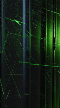 Bilgisayar sunucusuyla dizüstü bilgisayarla Asyalı bir erkek üzerinde veri işleme animasyonu. veri işleme, bulut hesaplama konsepti ve teknoloji konsepti dijital olarak oluşturulmuş video.