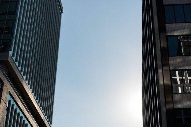 Modern ofis binalarının manzarası