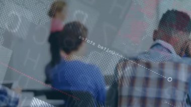 Öğretmen, öğrenci okuma notlarını dijital harita ve eğitim sınıfını kaplayan veri noktaları olarak arıyor. Eğitim, sınıf, öğrenim, eğitim, öğrenciler, akademik, teknoloji