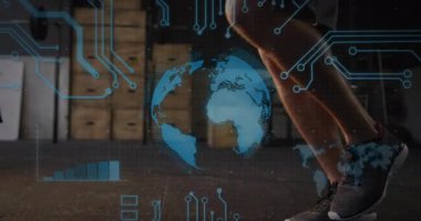 Spor salonunda ip atlayan, holografik dünyayı döndüren ve nabız ölçen bir adam. Atletik, teknoloji, dijital, hareket, güç, yenilik, eğitim