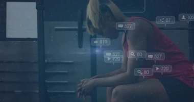 Spor salonunda baskı yapan kadın sporcu soluklanıyor, sosyal medya ikonları sel gibi akıyor sonra da kayboluyor. Zindelik, kararlılık, esneklik, modern, dinamik, sağlık, motivasyon