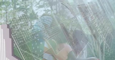 Veriler, Amerikan bayrağı altında dönen sönen ve ortaya çıkan ailelerin pazarlama mesajlarını iletiyor. Aile, açık hava, vatanseverlik, kutlama, birliktelik, neşe