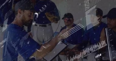 Koç yedek kulübesinde beyzbol oyuncularına brifing veriyor. Animasyon çizelgeleri panonun üzerinde titreşiyor. Strateji, takım çalışması, liderlik, dinamik, stadyum, atletizm, eğitim