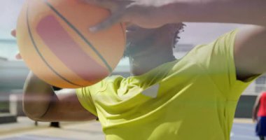 Turuncu basketbolu yakalayan sporcu ve genel giderleri yükselterek, çatıdan basket atmayı hedefliyor. Dinamik, atletik, enerjik, rekabetçi, kentsel, konsantrasyon, performans