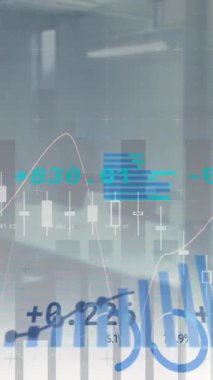 Finansal grafiklerin animasyonu ve gri arkaplandaki değişen numaralar. küresel iş, finans, ekonomi ve teknoloji konsepti dijital olarak oluşturulmuş video.