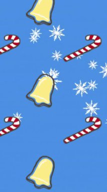 Mavi arka planda çoklu çan ve baston şeker animasyonu. Noel, kış, gelenek ve kutlama konsepti dijital olarak oluşturulmuş video.