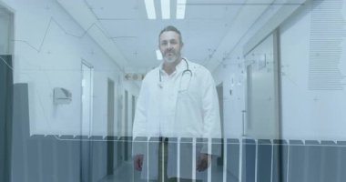 Steteskopu olan bir doktor içeri giriyor, bar çizelgeleri ve çizgiler kayıyor ve tıbbi analizleri gösteriyor. Klinik, veri, teknoloji, sağlık, profesyonel, analiz, görselleştirme