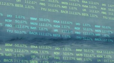 Başlangıç ızgarasında canlı piyasa güncellemelerini görselleştirmek için her saniye okyanus üzerinden saat yüzdeleri güncelleniyor. Veri görselleştirme, finansal analizler, dijital örtüşme, yatırım, pazar eğilimleri, dingin, modern