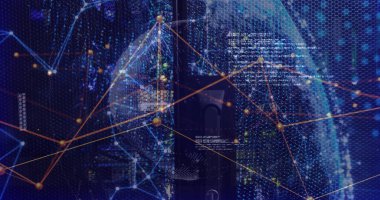 Veri merkezi sunucu rafında parlayan ağ düğümleri üzerinden veriyi görselleştiren dönen dijital küre. Fütürist, siber, teknolojik, dijital, ağ, soyut, yüksek teknoloji