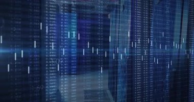 Sunucu raflarında ortaya çıkan 0.5 'lik üstüste binmeden sonra veri akışını gösteren yanıp sönen ölçüler yer değiştiriyor. Teknoloji, siber güvenlik, dijital, ağ, veri, altyapı, geleceksel