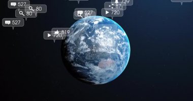 Dünya uzayda dönüyor, kabarcıklar ekliyor sayıları güncelliyor ve küresel bağlantıyı göstermek için sürükleniyor. Gezegen, metrik, veri, dijital, bağlantı, görselleştirme, teknoloji