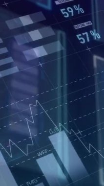 Karanlık arka planda biyometrik fotoğraf ve veri işleme animasyonu. Küresel siber güvenlik, bağlantılar, hesaplama ve veri işleme kavramı dijital olarak oluşturuldu.