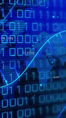 Karanlık arka planda tıbbi veri işleme animasyonu. Küresel tıp, teknoloji, veri işleme ve dijital arayüz kavramı dijital olarak oluşturulmuş video.