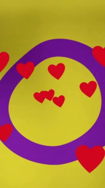 Sarı gurur bayrağı üzerinde kırmızı kalplerin animasyonu. Gurur ve kutlama konsepti, dijital olarak oluşturulmuş video.