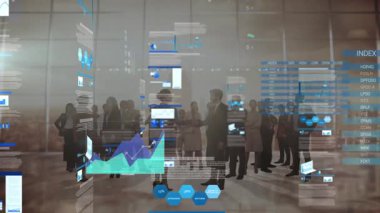 Çeşitli iş adamları üzerinde veri işleme animasyonu. küresel iş ve dijital arayüz kavramı dijital olarak oluşturulmuş video.