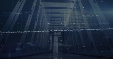 Sunucu rafları ve yüzen sayısal veri noktaları ile veri merkezi koridoru görüntüleniyor. Teknoloji, ağ oluşturma, dijital, geleceksel, güvenlik, altyapı, yenilik