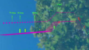 Bulanık ağaçların üzerindeki finansal grafiklerin animasyonu. Şehir hayatı, finans ve teknoloji konsepti dijital olarak oluşturulmuş video.