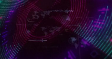 Eflatun dalga nabız merkezi açılıyor. Harita düğümlerinin veri kaydırmasını gösteren iki renk halkaları genişletiliyor. Futuristik, teknoloji, dijital, arayüz, veri, yenilik, görselleştirme