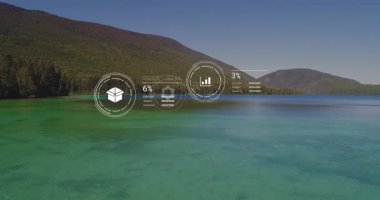 Göl manzarası üzerindeki simgelerle veri işleme animasyonu. Küresel teknoloji, bilgisayar, doğa ve dijital arayüz kavramı dijital olarak oluşturulmuş video.