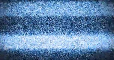 Pazarlama videosu üç arkadaşının hediyeye diz çöktüğünü ve destek veren balonlar sunduğunu gösteriyor. Kutlama, dostluk, yoldaşlık, çeşitlilik, neşe, sevgi, dekor