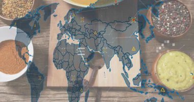 Baharat kaselerinin yanında ahşap kesme tahtası açmak, dünya haritası harmanlama ikonları, köri kasesi indirme. Dünya mutfağı, aşçılık, gastronomi, küresel tatlar, baharat karışımları, gıda sunumu, dijital kaplama