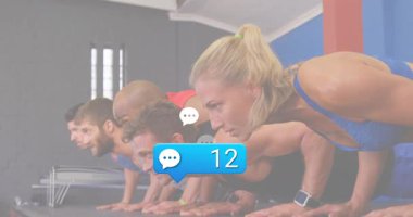 Jimnastik antrenörünün önde gelen takımı sohbet baloncuğu sayısının 8 'den 95' e çıktığını gösteriyor. Fitness, takım çalışması, motivasyon, güç, dayanıklılık, atletik, yoldaşlık