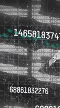 Yüzen çokgen bulutların animasyonu. Küresel finans veri işleme teknolojisi ve dijital arayüz konsepti dijital olarak oluşturulmuş video.