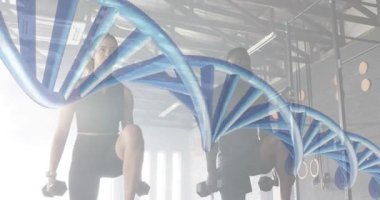 DNA sarmalı sürüş partnerleri dizlerini kaldırıyor, halterli hamleler yapıyor. Fitness, power, collaboration, wellness, modern, enerjik, spor
