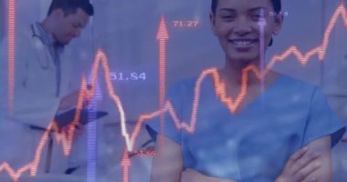 Hemşireler doktorla durup notlar yazarken hayati göstergeler yükselen veri dalgalanmasında zayıflıyor. Tıbbi personel, sağlık hizmeti, veri görselleştirme, klinik ortam, ilerleme izleme, tanı, takım çalışması