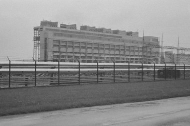 Prunerov santralinin yıkımı sırasında 28 Ağustos 2023 tarihli görüntüsü