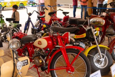 Chennai, Hindistan - 18 Aralık 2022 - Vintage Bike Exhibition and Show. Hindistan 'da klasik antika spor ve şehir bisikleti fuarı..