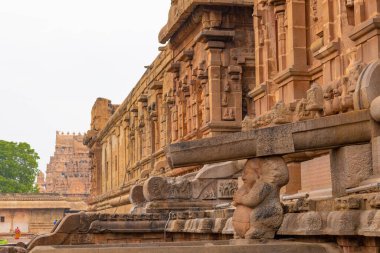 Thanjavur Tapınağındaki Eski Antik Heykeller. Thanjavur Büyük Tapınağı Dünya Mirası Bölgesi UNESCO. Thanjavur Brihadeeswara Tapınağı