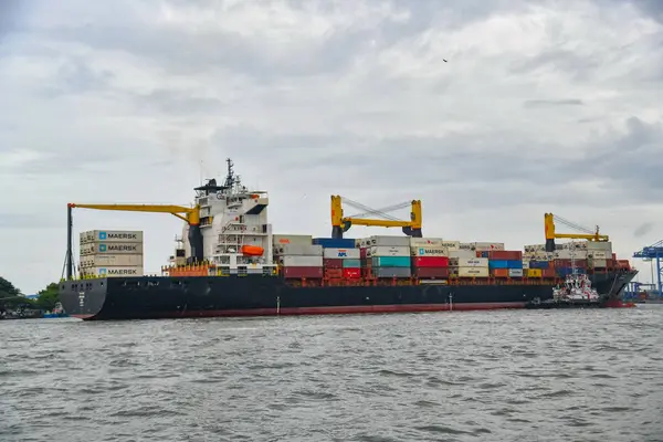Kochi India September 2023 Groot Containervrachtschip Oceaan Bij Kochi Port — Stockfoto