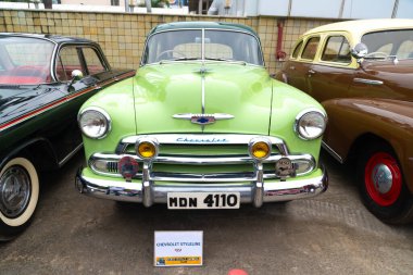 Chennai, Hindistan, 18 Aralık 2022: Vintage Chevrolet otomobiller, Chevrolet otomobil üreticisi, Antika, Klasik Araba, Vintage araba. Eski Chevrolet arabaları.