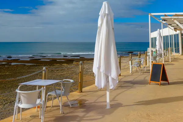 美丽的海滩在以色列的地中海中 — 图库照片