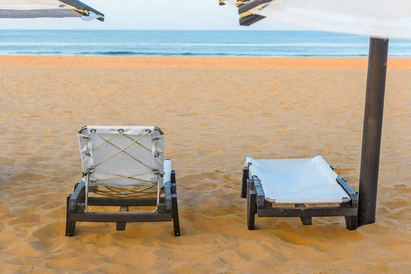埃及海滩上的空椅子 — 图库照片