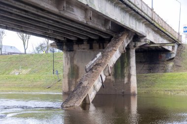 Part of the bridge structure collapsed in the city of Kdainiai 