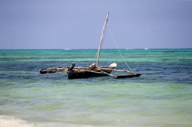 Tanzanya, Zanzibar adasında geleneksel balıkçı tekneleri