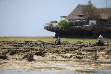 Pingwe, Zanzibar - The Rock restoranı. Okyanustaki olağanüstü konumu ve Zanzibar Adası 03: 12 2017 'nin simgesi ile dünyaca ünlü bir restorandır.